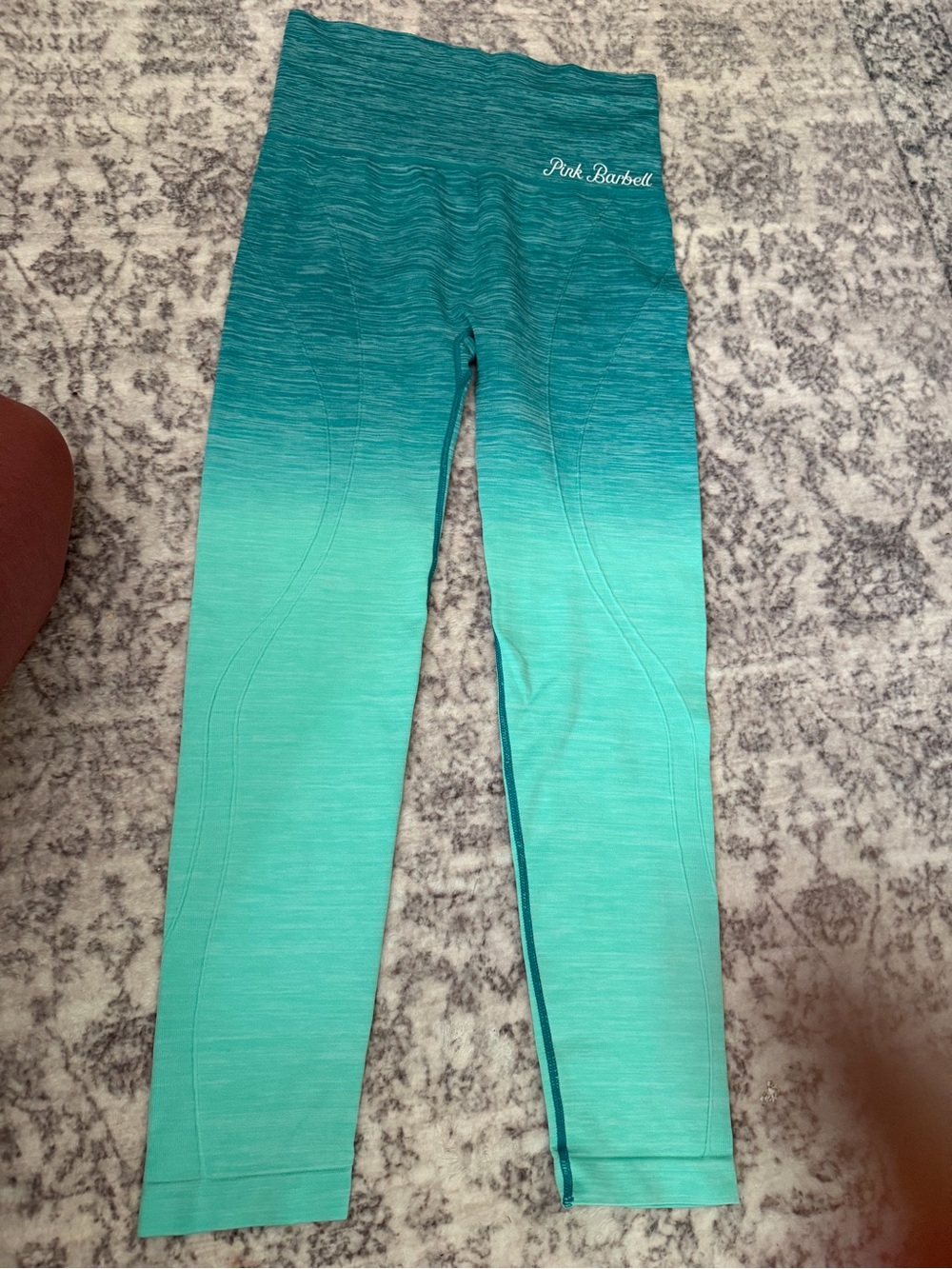 Activewear bundle - Picture 9 of 10